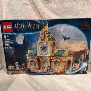 LEGO Harry Potter Hogwarts Hospital Wing #76398